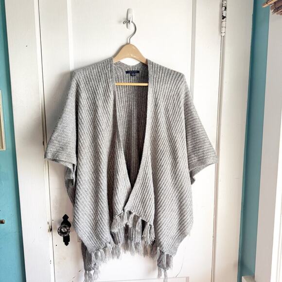 AE American Eagle Knit Cardigan Cape Poncho Shawl Sweater Fringe Detail One Size - Picture 1 of 13